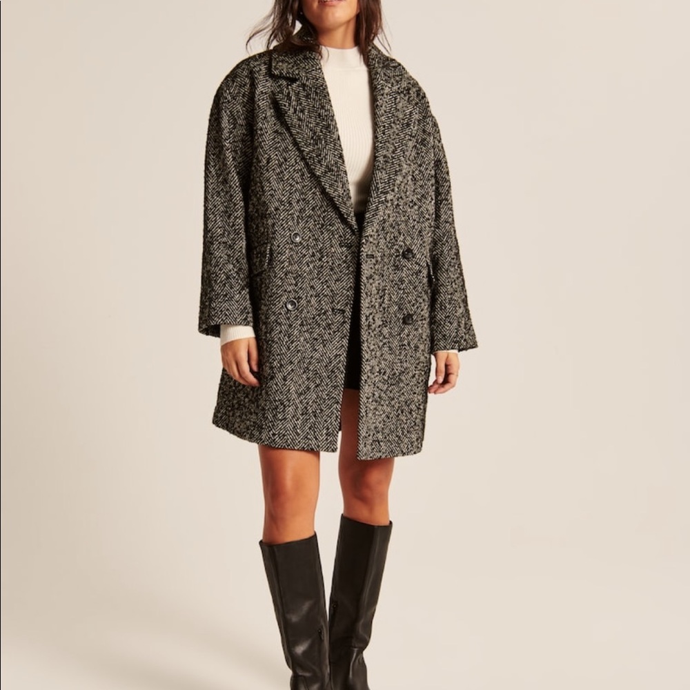 NWT Abercrombie Short Textured Coat